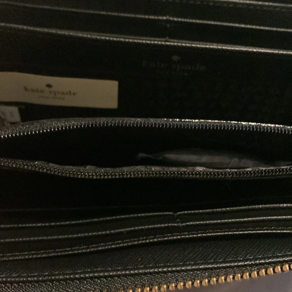 Kate Spade Black and Red Floral Wallet - Picture 6 of 8